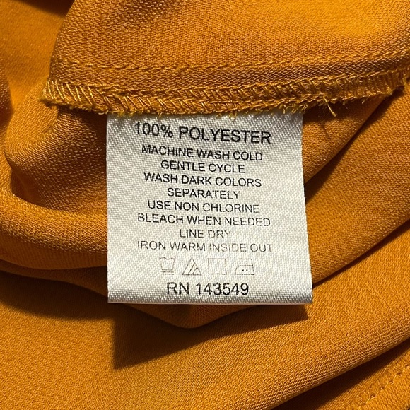 Sympli Mustard High-low hem line V-Neck Blouse quarter to 3/4 sleeves Size M - Picture 7 of 8